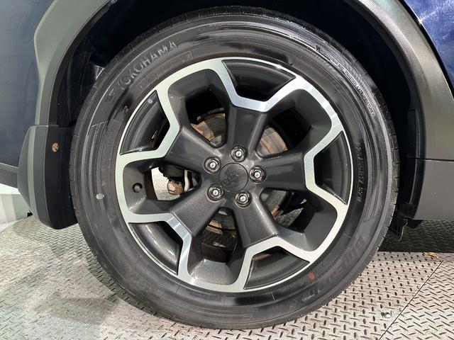 ＸＶ ２．０ｉ－Ｌ　アイサイト　ナビ　４ＷＤ　ＥＴＣ　アダプティブクルーズコントロール　レーンアシスト　パワーシート　衝突被害軽減システム　オートライト　ＨＩＤ　アルミホイール　スマートキー　アイドリングストップ　電動格納ミラー（49枚目）