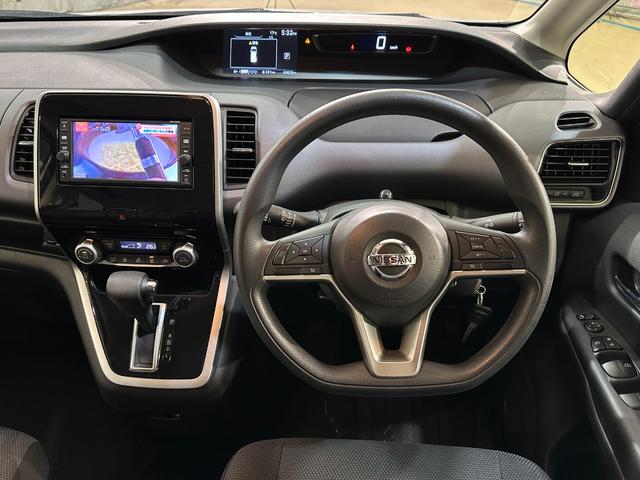 セレナ Ｂ　ＥＴＣ　ナビ　ＴＶ　オートクルーズコントロール　両側スライドドア　オートライト　キーレスエントリー　電動格納ミラー　３列シート　ＣＶＴ　ＣＤ　ミュージックプレイヤー接続　パワーウインドウ（6枚目）