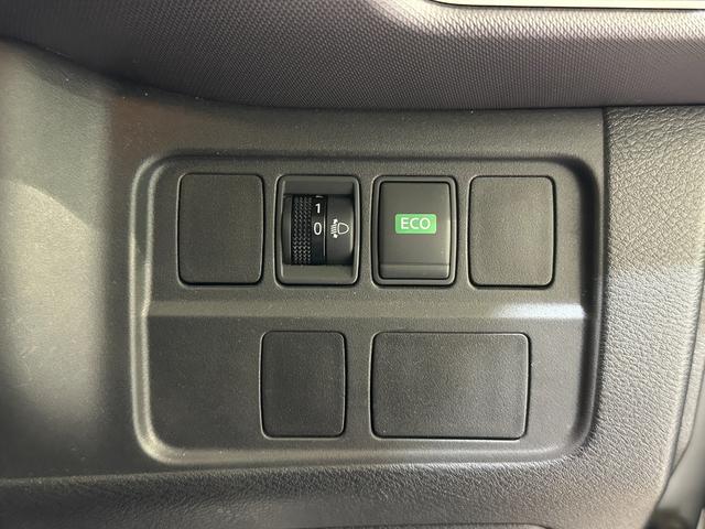 セレナ Ｂ　ＥＴＣ　ナビ　ＴＶ　オートクルーズコントロール　両側スライドドア　オートライト　キーレスエントリー　電動格納ミラー　３列シート　ＣＶＴ　ＣＤ　ミュージックプレイヤー接続　パワーウインドウ（13枚目）