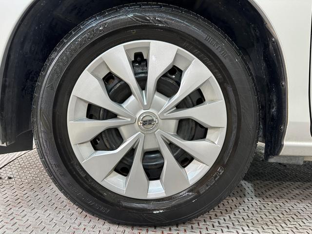 セレナ Ｂ　ＥＴＣ　ナビ　ＴＶ　オートクルーズコントロール　両側スライドドア　オートライト　キーレスエントリー　電動格納ミラー　３列シート　ＣＶＴ　ＣＤ　ミュージックプレイヤー接続　パワーウインドウ（52枚目）