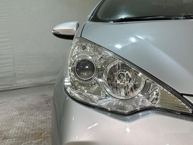 アクア G ナビ ETC オートライト スマートキー 電動格納ミラー CVT 衝突安全ボディ ABS ESC CD エアコン パワーステアリング パワーウィンドウ エアバッグ(23枚目)