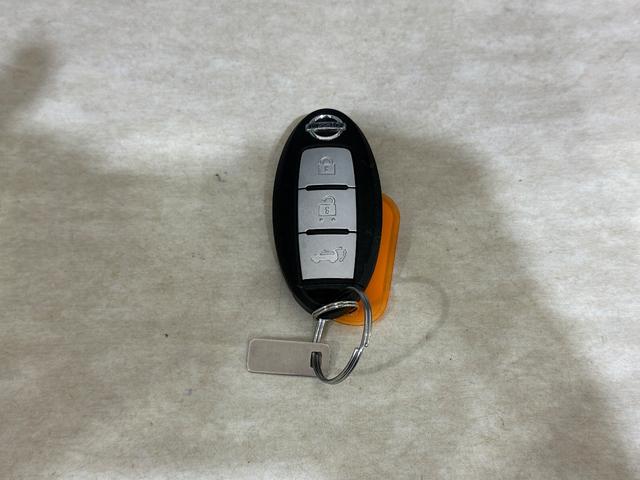 エクストレイル 20Xt エマージェンシーブレーキパッケージ 4WD ドライブレコーダー ETC 全周囲カメラ クリアランスソナー オートクルーズコントロール 衝突被害軽減システム オートライト LEDヘッドランプ 電動リアゲート アルミホイール スマートキー(13枚目)