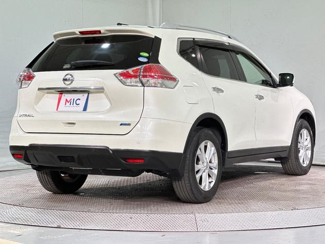 エクストレイル 20Xt エマージェンシーブレーキパッケージ 4WD ドライブレコーダー ETC 全周囲カメラ クリアランスソナー オートクルーズコントロール 衝突被害軽減システム オートライト LEDヘッドランプ 電動リアゲート アルミホイール スマートキー(19枚目)