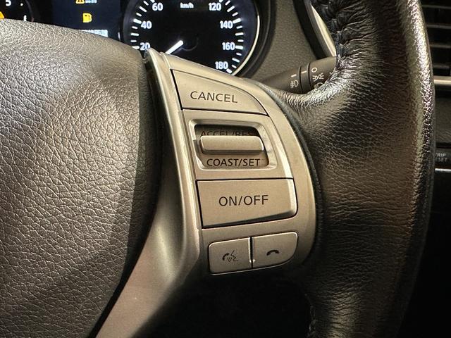 エクストレイル 20Xt エマージェンシーブレーキパッケージ 4WD ドライブレコーダー ETC 全周囲カメラ クリアランスソナー オートクルーズコントロール 衝突被害軽減システム オートライト LEDヘッドランプ 電動リアゲート アルミホイール スマートキー(31枚目)