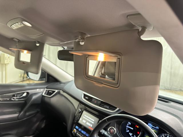 エクストレイル 20Xt エマージェンシーブレーキパッケージ 4WD ドライブレコーダー ETC 全周囲カメラ クリアランスソナー オートクルーズコントロール 衝突被害軽減システム オートライト LEDヘッドランプ 電動リアゲート アルミホイール スマートキー(35枚目)