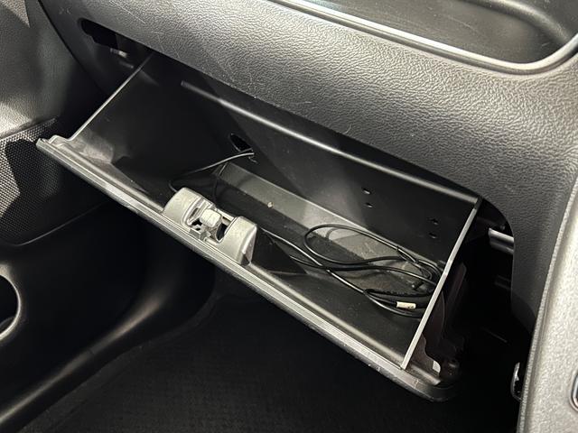 ソリオ ハイブリッドＭＸセーフティサポート　ＥＴＣ　バックカメラ　ナビ　クリアランスソナー　アダプティブクルーズコントロール　衝突被害軽減システム　両側スライド・片側電動　オートライト　スマートキー　エアバッグ　パワーウインドウ（36枚目）