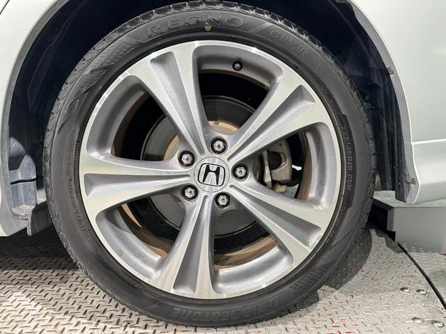 オデッセイ MX・エアロパッケージ ETC バックカメラ ナビ TV HID キーレス 電動格納ミラー 3列シート CVT アルミホイール CD DVD再生 衝突安全ボディ ABS ESC エアコン ABS エアバッグ Wエアコン(45枚目)