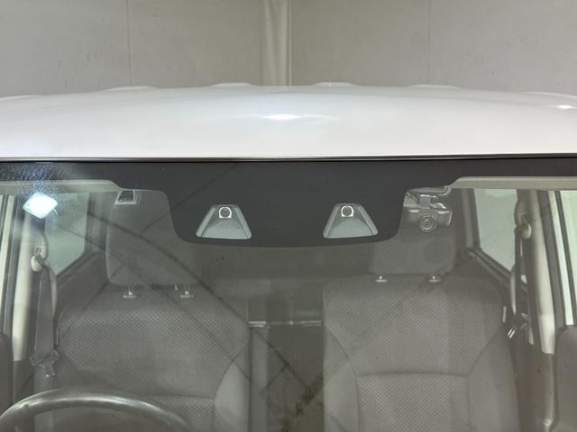 ソリオ ハイブリッドＭＸ　全周囲カメラ　ナビ　ＴＶ　両側スライド・片側電動　クリアランスソナー　アダプテイブクルーズコントロール　アルミホイール　オートライト　スマートキー　アイドリングストップ　電動格納ミラー　シートヒーター（28枚目）