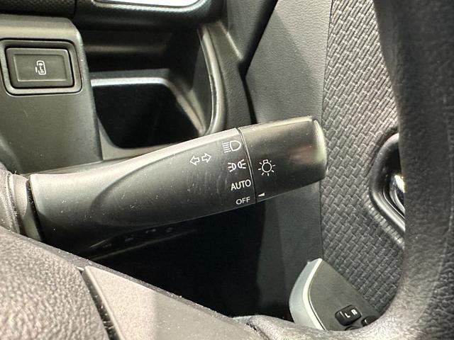 ソリオ ハイブリッドＭＸ　全周囲カメラ　ナビ　ＴＶ　両側スライド・片側電動　クリアランスソナー　アダプテイブクルーズコントロール　アルミホイール　オートライト　スマートキー　アイドリングストップ　電動格納ミラー　シートヒーター（35枚目）