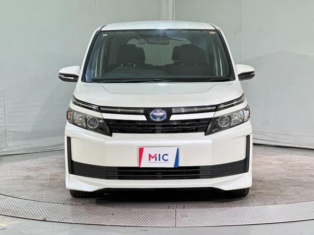 ヴォクシー ハイブリッドＸ　バックカメラ　ナビ　ＴＶ　両側スライド・片側電動　オートライト　ＬＥＤヘッドランプ　スマートキー　電動格納ミラー　３列シート　ＣＶＴ　アルミホイール　ＣＤ　ＤＶＤ再生　Ｂｌｕｅｔｏｏｔｈ（15枚目）