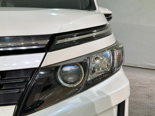 ヴォクシー ハイブリッドＸ　バックカメラ　ナビ　ＴＶ　両側スライド・片側電動　オートライト　ＬＥＤヘッドランプ　スマートキー　電動格納ミラー　３列シート　ＣＶＴ　アルミホイール　ＣＤ　ＤＶＤ再生　Ｂｌｕｅｔｏｏｔｈ（26枚目）