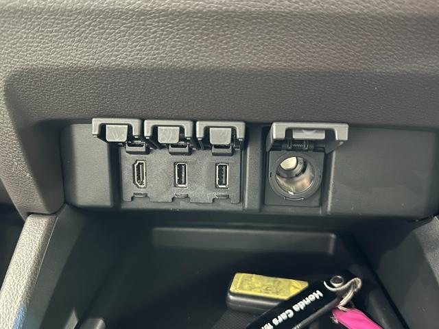 オデッセイ G・EX ETC バックカメラ ナビ TV オートクルーズコントロール 衝突被害軽減システム 両側電動スライドドア オートライト LEDヘッドランプ スマートキー アイドリングストップ パワーウインドウ(26枚目)