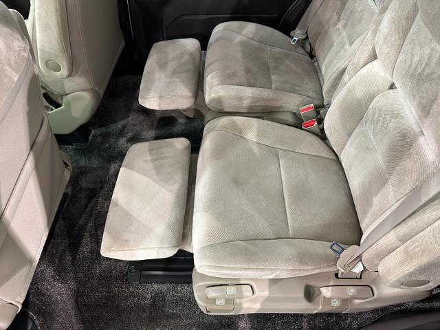 オデッセイ G・EX ETC バックカメラ ナビ TV オートクルーズコントロール 衝突被害軽減システム 両側電動スライドドア オートライト LEDヘッドランプ スマートキー アイドリングストップ パワーウインドウ(43枚目)