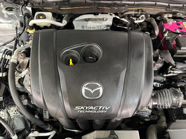 車のコンディションチェックには外せない場所です。是非一度御覧ください。