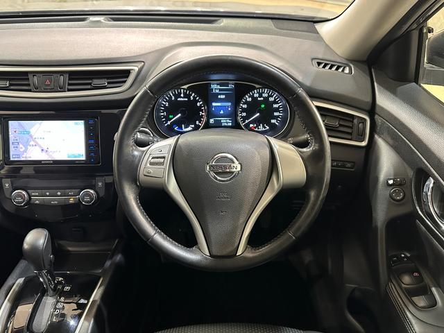 エクストレイル ２０Ｘ　ハイブリッド　エマージェンシーブレーキＰ　・４ＷＤ・衝突被害軽減システム・ナビ・ワンセグ・バックモニター・スマートキー・プッシュスタート・ＬＥＤヘッドライト・オートエアコン・オートライト・ＥＴＣ・純正アルミ・アイドリングストップ・禁煙車（14枚目）