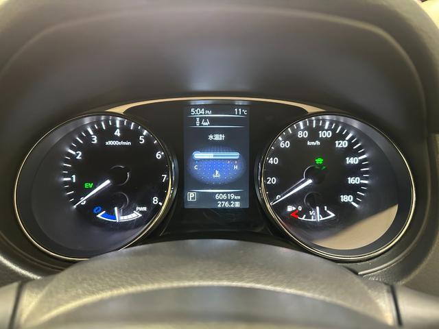 エクストレイル ２０Ｘ　ハイブリッド　エマージェンシーブレーキＰ　・４ＷＤ・衝突被害軽減システム・ナビ・ワンセグ・バックモニター・スマートキー・プッシュスタート・ＬＥＤヘッドライト・オートエアコン・オートライト・ＥＴＣ・純正アルミ・アイドリングストップ・禁煙車（15枚目）