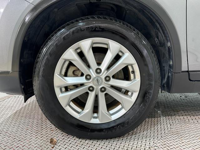 エクストレイル ２０Ｘ　ハイブリッド　エマージェンシーブレーキＰ　・４ＷＤ・衝突被害軽減システム・ナビ・ワンセグ・バックモニター・スマートキー・プッシュスタート・ＬＥＤヘッドライト・オートエアコン・オートライト・ＥＴＣ・純正アルミ・アイドリングストップ・禁煙車（36枚目）