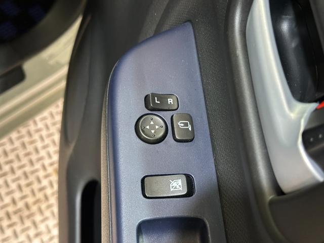 アルト ハイブリッドX ETC 全周囲カメラ クリアランスソナー 衝突被害軽減システム オートライト LEDヘッドランプ スマートキー アイドリングストップ 電動格納ミラー シートヒーター CVT パワーウインドウ(32枚目)