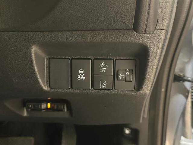 シャトル ハイブリッド ホンダセンシング ドライブレコーダー ETC バックカメラ ナビ アダプティブクルーズコントロール レーンアシスト 衝突被害軽減システム オートライト スマートキー アイドリングストップ 電動格納ミラー AT(12枚目)