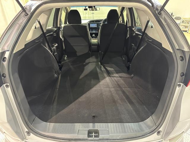 シャトル ハイブリッド ホンダセンシング ドライブレコーダー ETC バックカメラ ナビ アダプティブクルーズコントロール レーンアシスト 衝突被害軽減システム オートライト スマートキー アイドリングストップ 電動格納ミラー AT(28枚目)