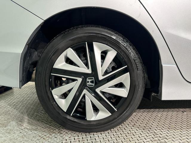 シャトル ハイブリッド ホンダセンシング ドライブレコーダー ETC バックカメラ ナビ アダプティブクルーズコントロール レーンアシスト 衝突被害軽減システム オートライト スマートキー アイドリングストップ 電動格納ミラー AT(45枚目)