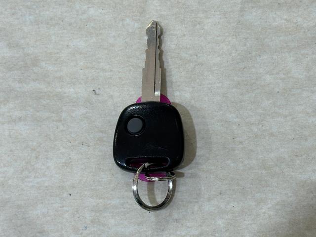 ハスラー Ｇ　４ＷＤ　バックカメラ　ナビ　ＴＶ　キーレスエントリー　アイドリングストップ　電動格納ミラー　シートヒーター　ＭＴ　ＡＢＳ　ＣＤ　ドライブレコーダー　パワーウインドウ　パワーステアリング　エアバッグ（14枚目）