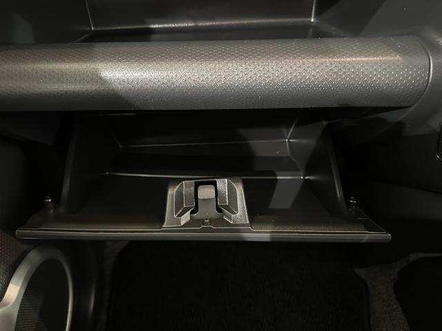 ハスラー Ｇ　４ＷＤ　バックカメラ　ナビ　ＴＶ　キーレスエントリー　アイドリングストップ　電動格納ミラー　シートヒーター　ＭＴ　ＡＢＳ　ＣＤ　ドライブレコーダー　パワーウインドウ　パワーステアリング　エアバッグ（24枚目）