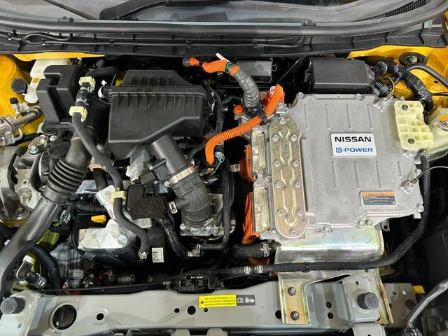 キックス X ワンオーナー ハーフレザー ETC 全周囲カメラ ナビ TV クリアランスソナー アダプティブクルーズコントロール 衝突被害軽減システム オートライト LEDヘッドランプ ヘッドライトウォッシャー(23枚目)