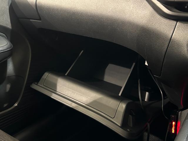 ノート X FOUR 4WD ドライブレコーダー ETC バックカメラ ナビ 衝突被害軽減システム オートマチックハイビーム オートライト スマートキー 電動格納ミラー シートヒーター Bluetooth(13枚目)