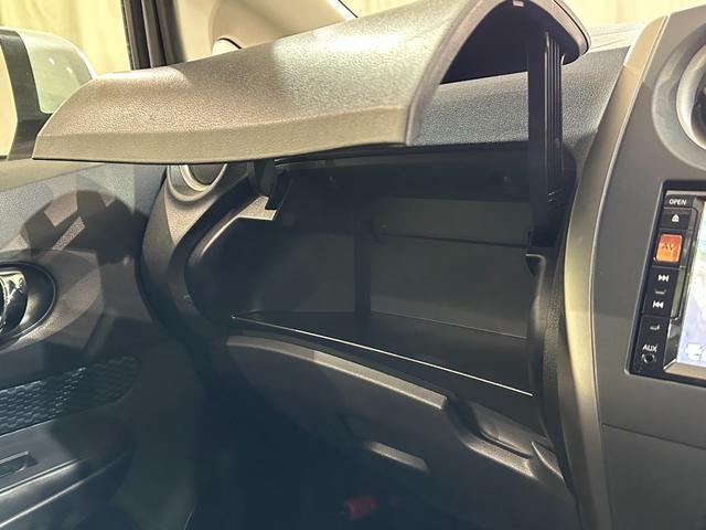 ノート X ETC ナビ TV バックモニター スマートキー 電動格納ミラー パワーウインドウ パワーステアリング CD DVD USB Bluetooth アルミホイール ABS エアバッグ(26枚目)