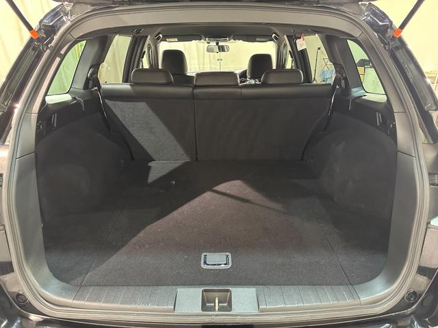 レガシィツーリングワゴン 2.5GT tS 4WD ナビ TV オートクルーズコントロール アルミホイール オートライト HID パワーシート スマートキー 電動格納ミラー AT 盗難防止システム 衝突安全ボディ ABS ESC CD(21枚目)