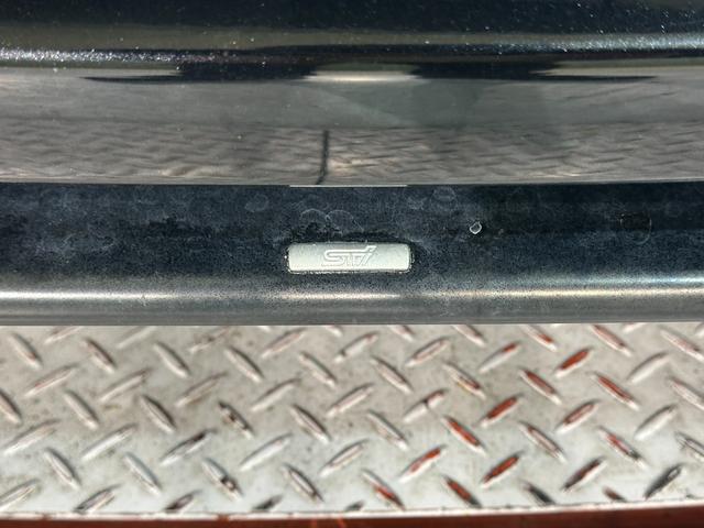 レガシィツーリングワゴン 2.5GT tS 4WD ナビ TV オートクルーズコントロール アルミホイール オートライト HID パワーシート スマートキー 電動格納ミラー AT 盗難防止システム 衝突安全ボディ ABS ESC CD(28枚目)