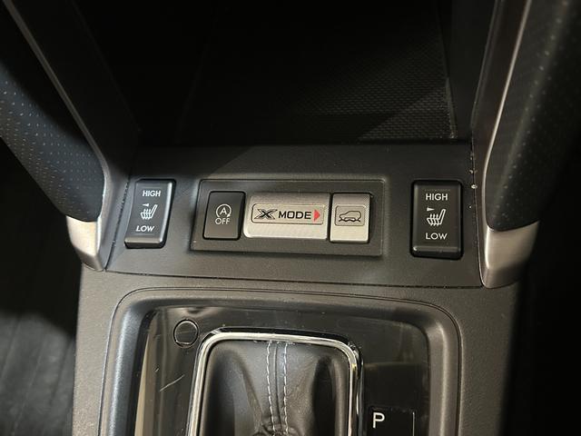 フォレスター S-リミテッド 4WD ドライブレコーダー ETC オートクルーズコントロール レーンアシスト パワーシート 衝突被害軽減システム オートライト LEDヘッドランプ アルミホイール スマートキー アイドリングストップ(8枚目)