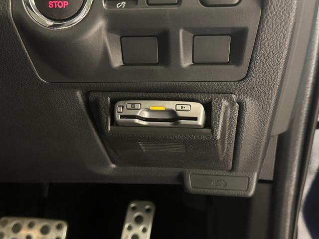 フォレスター S-リミテッド 4WD ドライブレコーダー ETC オートクルーズコントロール レーンアシスト パワーシート 衝突被害軽減システム オートライト LEDヘッドランプ アルミホイール スマートキー アイドリングストップ(13枚目)