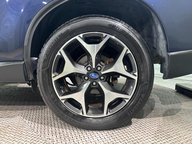 フォレスター S-リミテッド 4WD ドライブレコーダー ETC オートクルーズコントロール レーンアシスト パワーシート 衝突被害軽減システム オートライト LEDヘッドランプ アルミホイール スマートキー アイドリングストップ(44枚目)