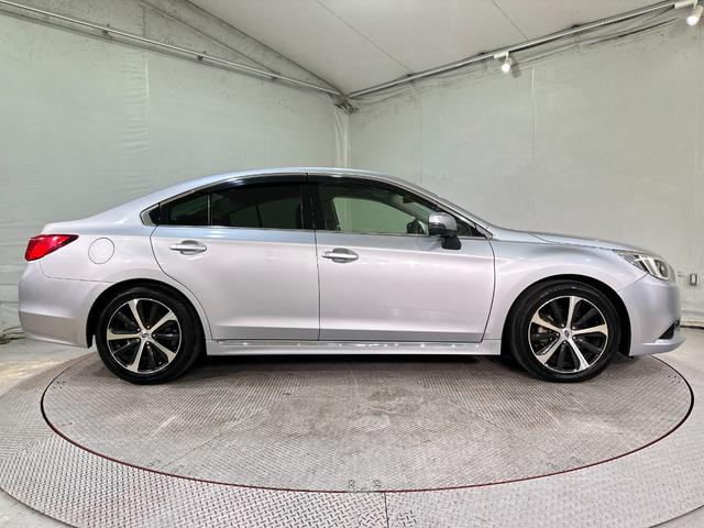 レガシィB4 リミテッド 革シート 4WD レーンアシスト オートクルーズコントロール 衝突被害軽減システム バックカメラ ナビ TV アルミホイール オートライト LEDヘッドランプ CVT シートヒーター スマートキー(17枚目)