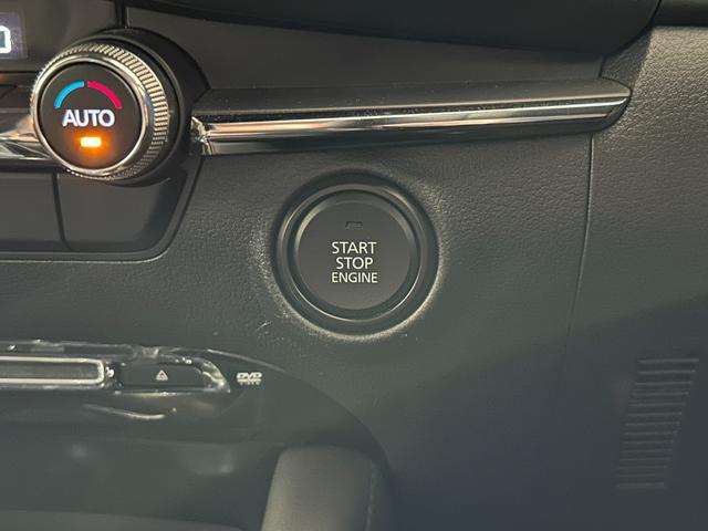 MAZDA3ファストバック 15Sツーリング ETC 全周囲カメラ ナビ アダプティブクルーズコントロール 衝突被害軽減システム アルミホイール オートマチックハイビーム オートライト デジタルインナーミラー Bluetooth CD(12枚目)