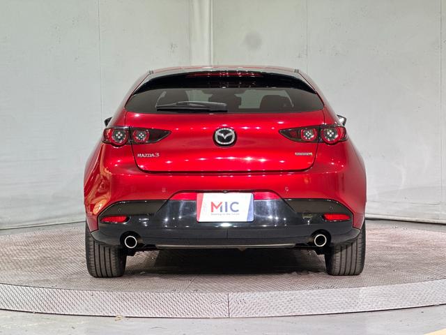 MAZDA3ファストバック 15Sツーリング ETC 全周囲カメラ ナビ アダプティブクルーズコントロール 衝突被害軽減システム アルミホイール オートマチックハイビーム オートライト デジタルインナーミラー Bluetooth CD(21枚目)