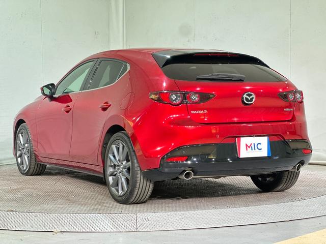 MAZDA3ファストバック 15Sツーリング ETC 全周囲カメラ ナビ アダプティブクルーズコントロール 衝突被害軽減システム アルミホイール オートマチックハイビーム オートライト デジタルインナーミラー Bluetooth CD(22枚目)