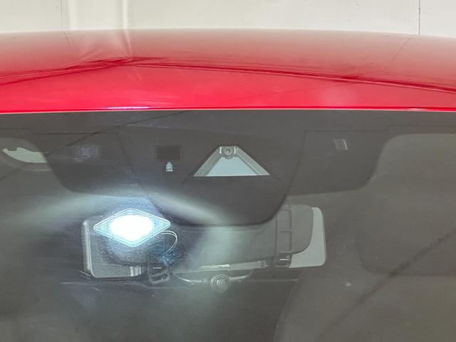 MAZDA3ファストバック 15Sツーリング ETC 全周囲カメラ ナビ アダプティブクルーズコントロール 衝突被害軽減システム アルミホイール オートマチックハイビーム オートライト デジタルインナーミラー Bluetooth CD(29枚目)