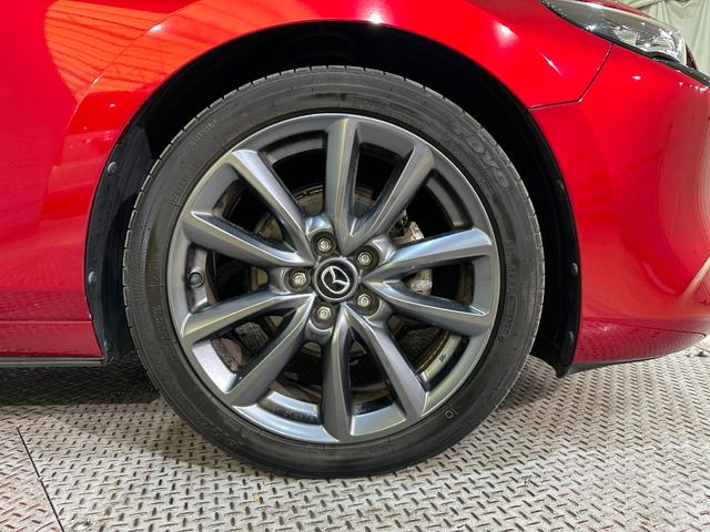MAZDA3ファストバック 15Sツーリング ETC 全周囲カメラ ナビ アダプティブクルーズコントロール 衝突被害軽減システム アルミホイール オートマチックハイビーム オートライト デジタルインナーミラー Bluetooth CD(50枚目)
