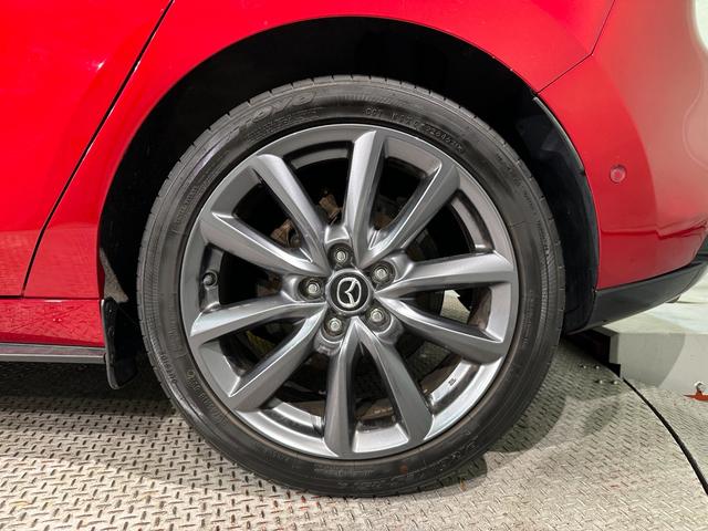 MAZDA3ファストバック 15Sツーリング ETC 全周囲カメラ ナビ アダプティブクルーズコントロール 衝突被害軽減システム アルミホイール オートマチックハイビーム オートライト デジタルインナーミラー Bluetooth CD(52枚目)