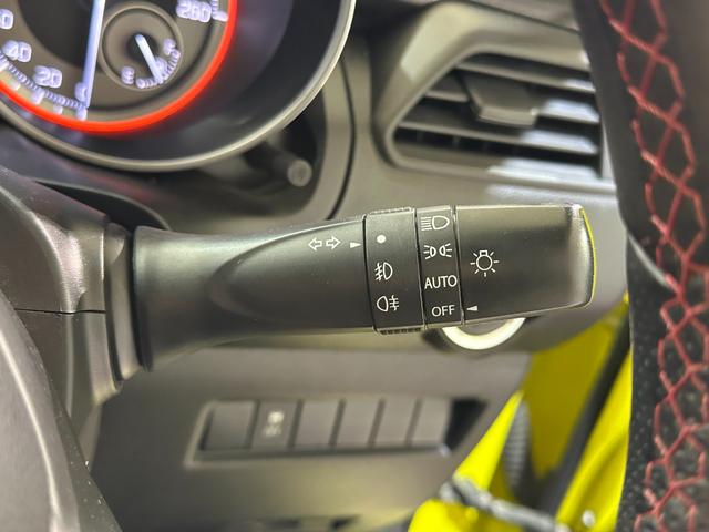 スイフトスポーツ ベースグレード ワンオーナー ターボ ドライブレコーダー ETC ナビ TV オートクルーズコントロール アルミホイール オートライト LEDヘッドランプ スマートキー シートヒーター MT Bluetooth(25枚目)