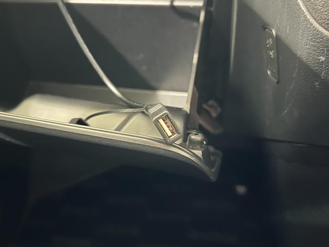 スペーシアカスタム XS 両側スライド・片側電動 ナビ TV 衝突被害軽減システム オートライト HID スマートキー アイドリングストップ 電動格納ミラー ベンチシート ABS ESC CD Bluetooth(11枚目)