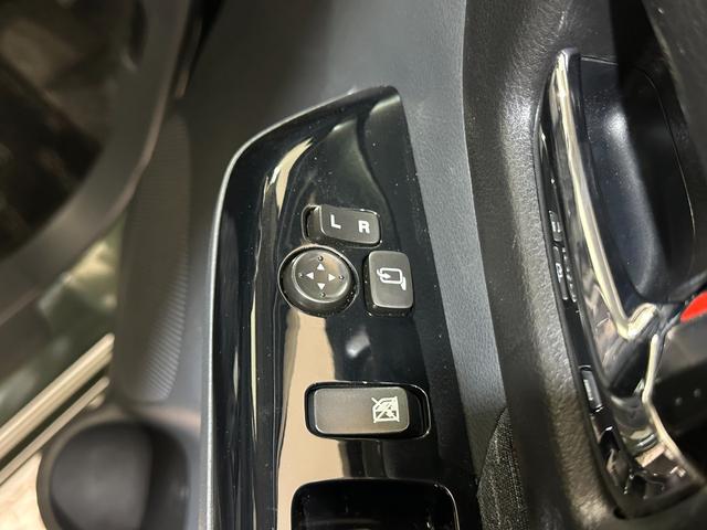 スペーシアカスタム XS 両側スライド・片側電動 ナビ TV 衝突被害軽減システム オートライト HID スマートキー アイドリングストップ 電動格納ミラー ベンチシート ABS ESC CD Bluetooth(26枚目)