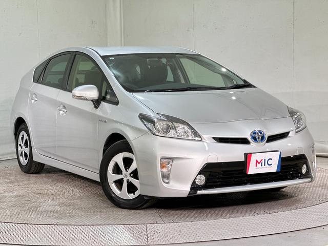 プリウス Ｓ　ナビ　ワンオーナー　ドライブレコーダー　ＥＴＣ　オートライト　ＨＩＤ　ＣＶＴ　電動格納ミラー　衝突安全ボディ　ＡＢＳ　エアコン　パワーステアリング　パワーウィンドウ　ドライブレコーダー（16枚目）