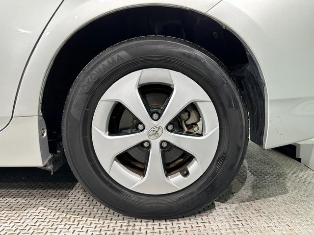 プリウス Ｓ　ナビ　ワンオーナー　ドライブレコーダー　ＥＴＣ　オートライト　ＨＩＤ　ＣＶＴ　電動格納ミラー　衝突安全ボディ　ＡＢＳ　エアコン　パワーステアリング　パワーウィンドウ　ドライブレコーダー（40枚目）