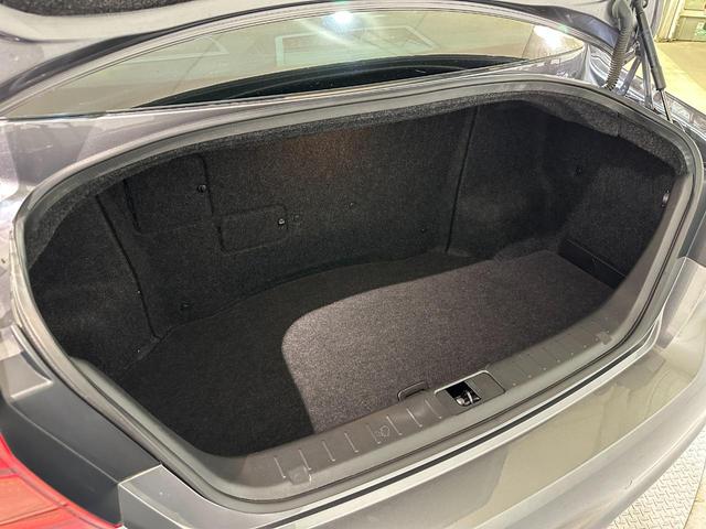 この度は当店のお車をご覧になっていただき、誠にありがとうございます。ぜひじっくりとご検討下さい。気軽にお問合せ・お見積りお待ちしております。