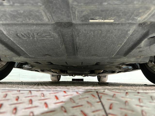 この度は当店のお車をご覧になっていただき、誠にありがとうございます。ぜひじっくりとご検討下さい。気軽にお問合せ・お見積りお待ちしております。