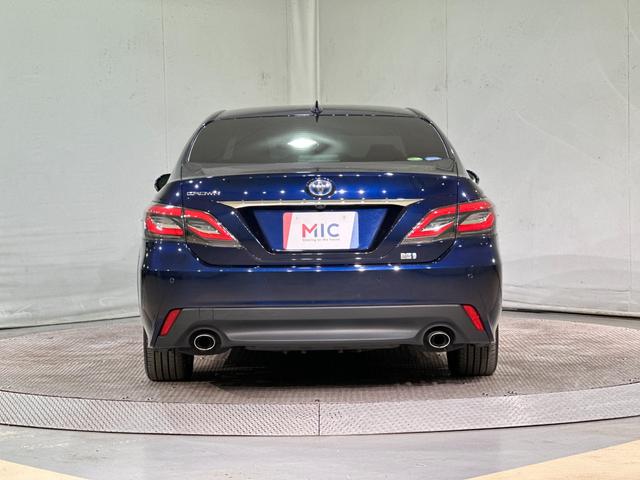 クラウンハイブリッド Ｓ　Ｃパッケージ　ＥＴＣ　クリアランスソナー　アダプティブクルーズコントロール　衝突被害軽減システム　バックカメラ　ナビ　ＴＶ　アルミホイール　オートマチックハイビーム　オートライト　Ｂｌｕｅｔｏｏｔｈ（21枚目）